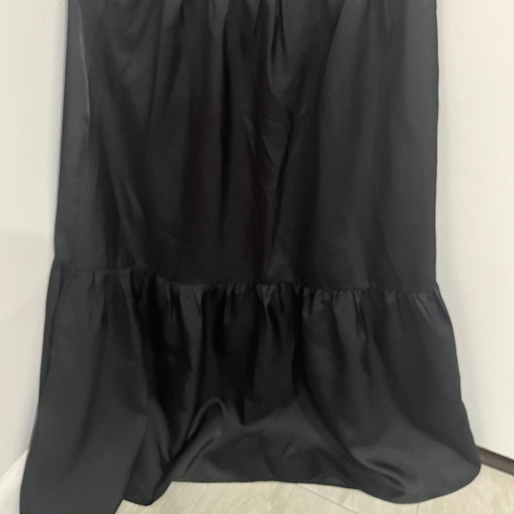 Midi Banana Republic Factory black skirt - Picture 2 of 3